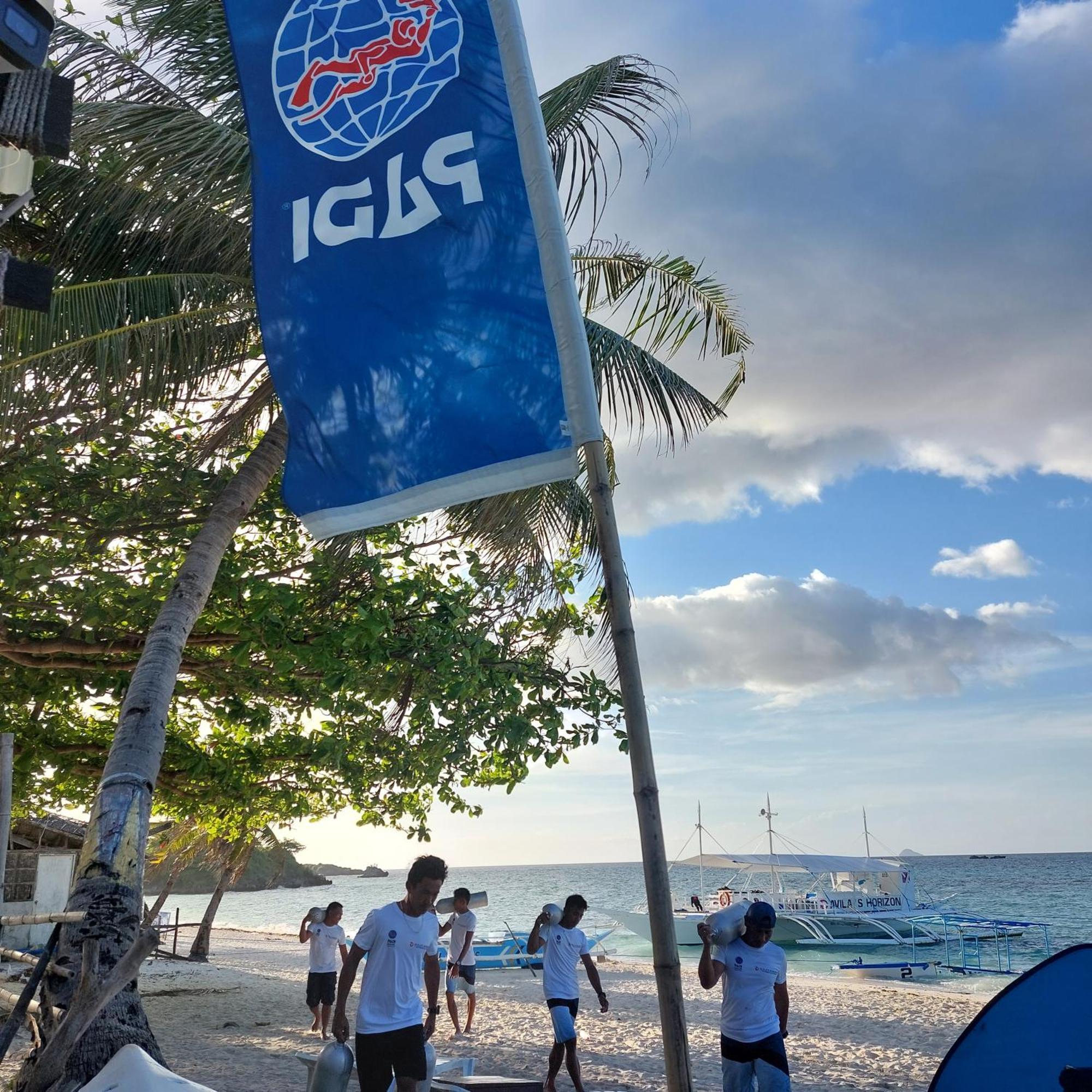 Avila'S Horizon Dive Resort Malapascua Exterior photo